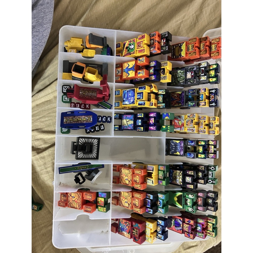 NakNak Huge Lot 20+ Figures w/ Arena Base‎ Vintage 1990s Battle Game